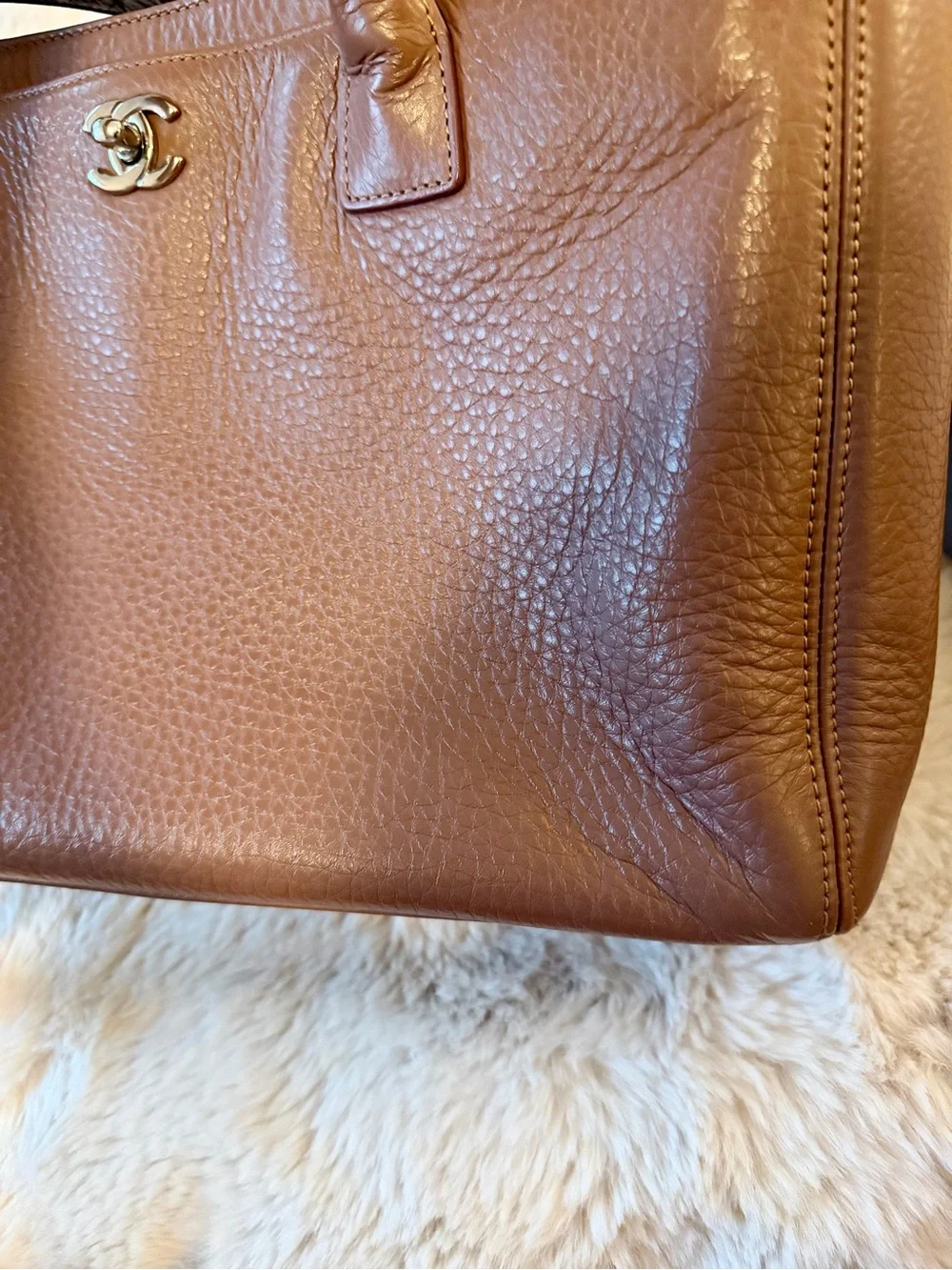 CHANEL Cerf Medium Executive Tote in Rosy Mauve Taupe Pebbled Leather (2013)